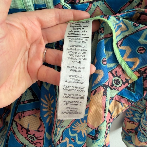 Patagonia Houdini Stash Pullover Womens Small 1/2 Zip Lightweight
Outdoors - Picture 4 of 7